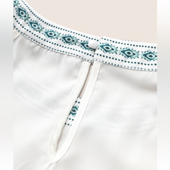 BloomChic Plus Size 2XL Boho Print Round Neck Cut Out Tank Top us18-20 - Picture 5 of 7